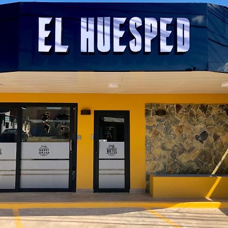 Hotel El Huesped Сантьяго Экстерьер фото