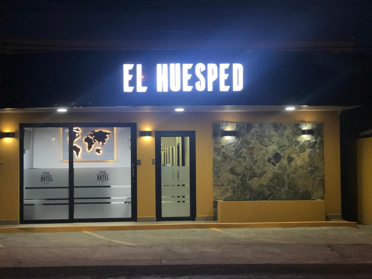 Hotel El Huesped Сантьяго Экстерьер фото