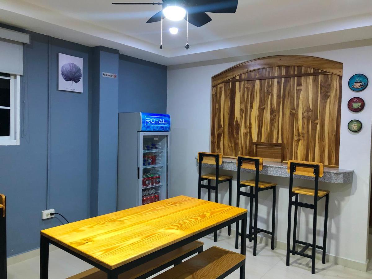 Hotel El Huesped Сантьяго Экстерьер фото
