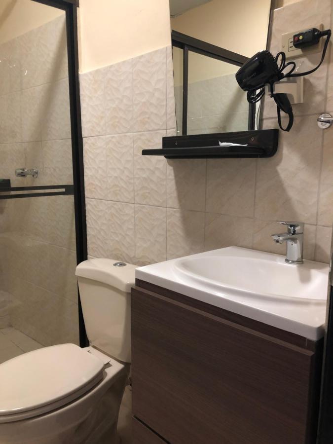 Hotel El Huesped Сантьяго Экстерьер фото